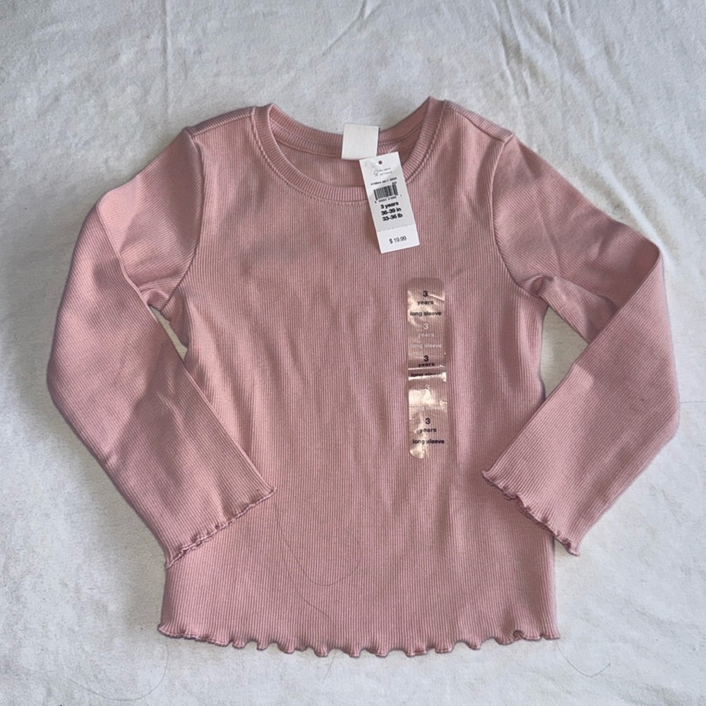 NWT Gap shirt